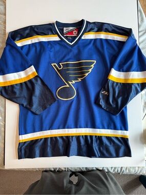 St Louis Blues Pro Player Jersey